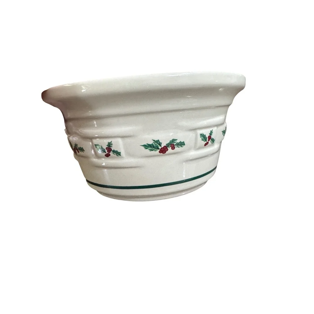Longaberger Pottery Casserole Dish Christmas Holly Basketweave Ivory small